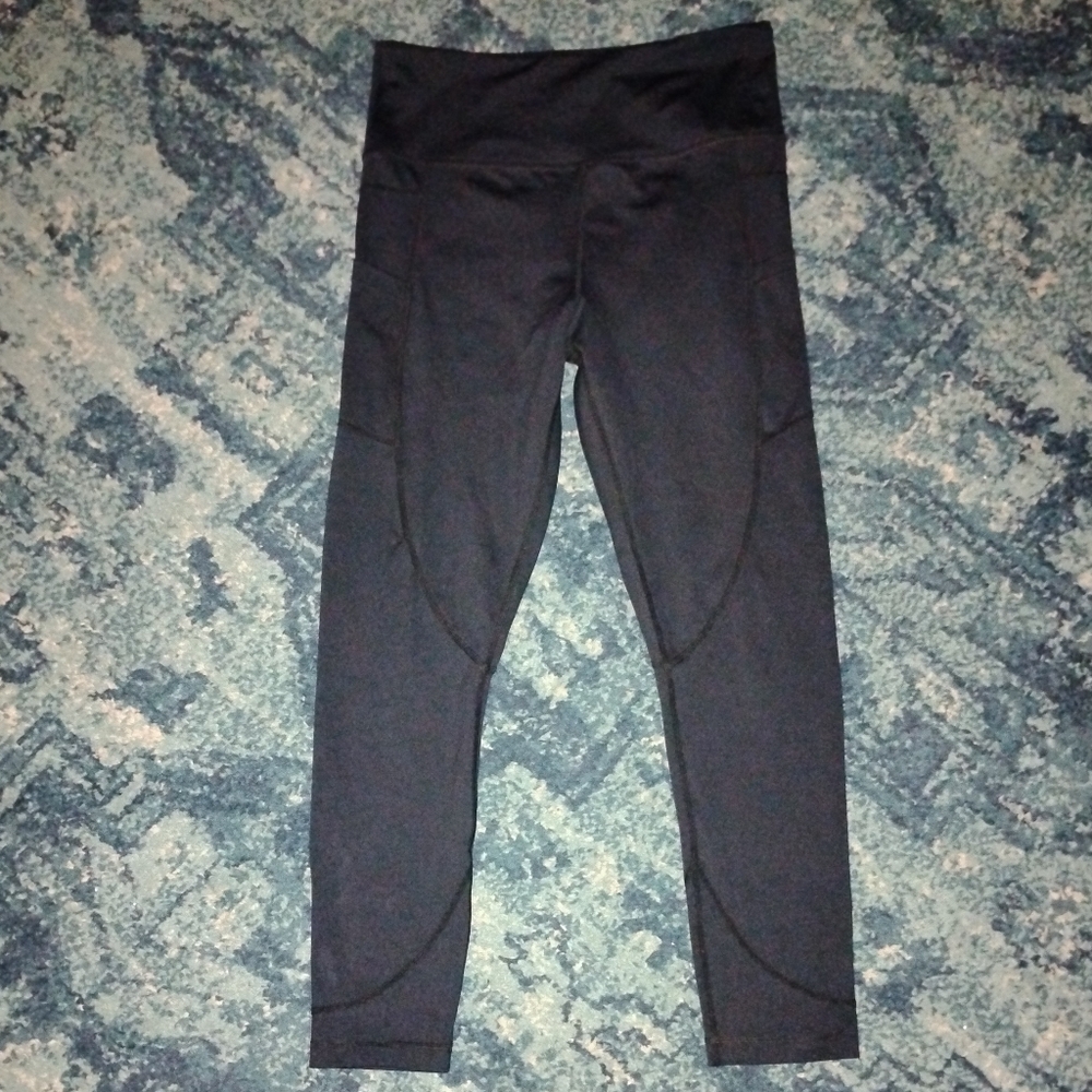 Zyia High-Waisted Leggings W/Pockets